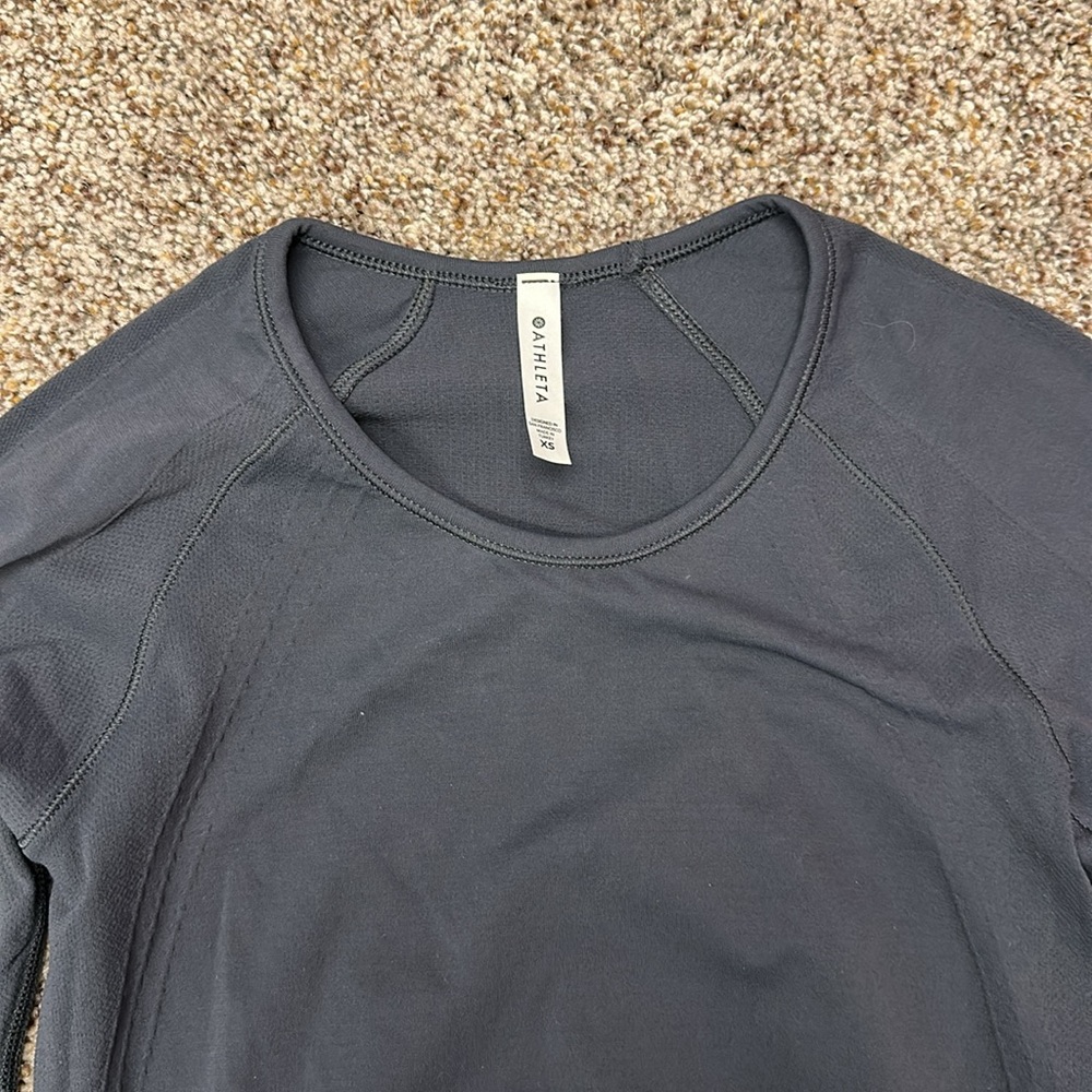Athleta speedlight gray top - Picture 3 of 4